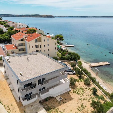 Beachfront Apartments Tic With Seaview Miletici Екстериор снимка