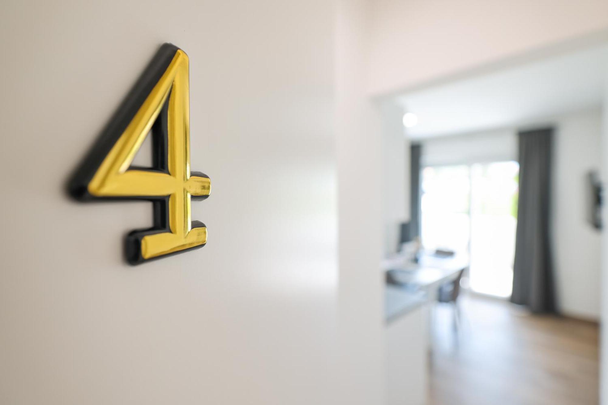 Beachfront Apartments Tic With Seaview Miletici Екстериор снимка