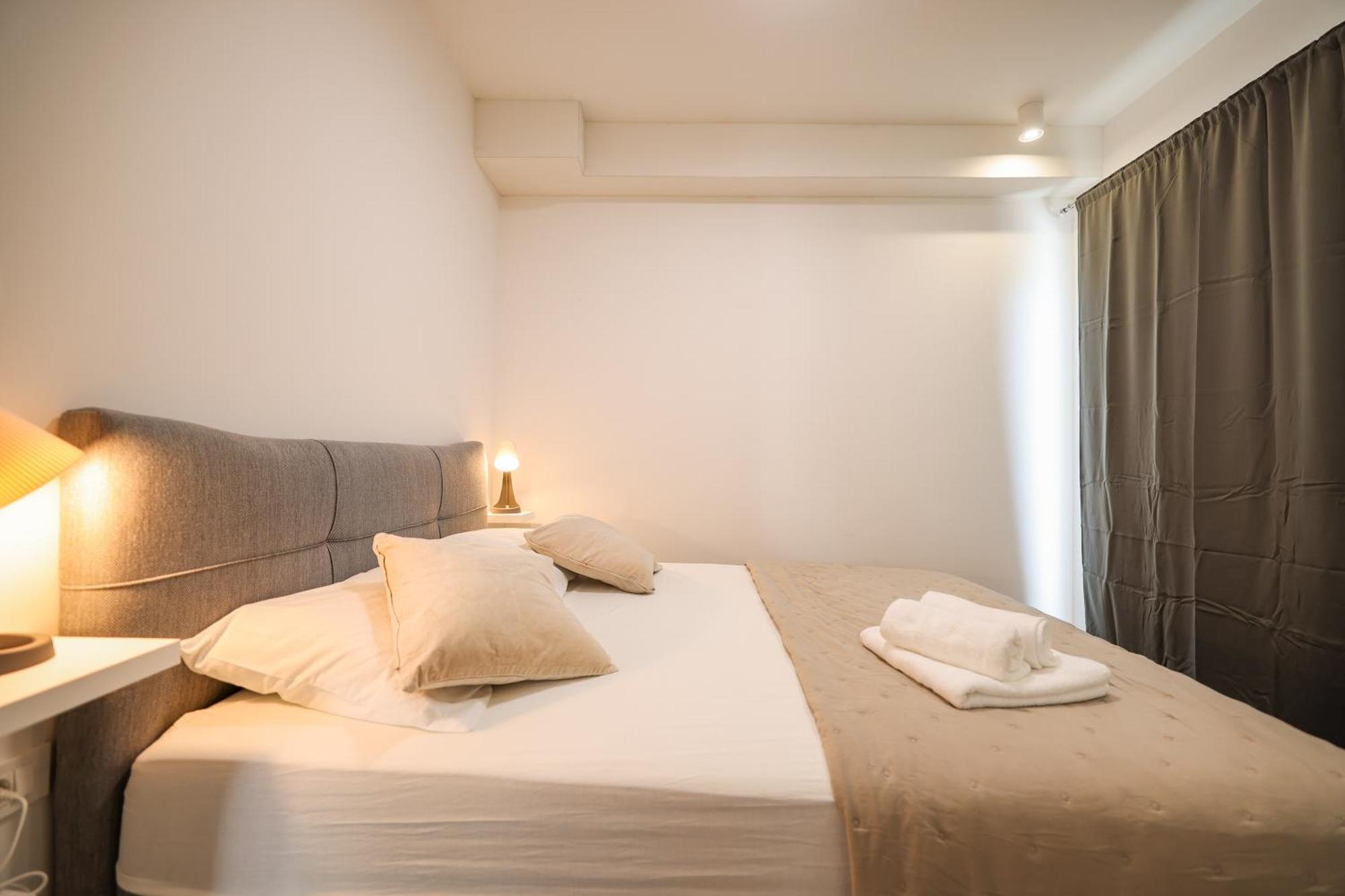 Beachfront Apartments Tic With Seaview Miletici Екстериор снимка