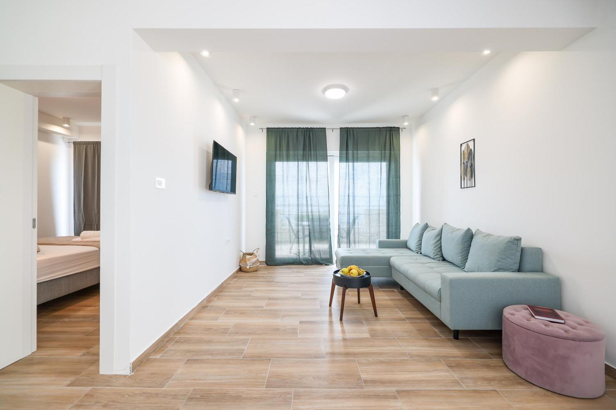 Beachfront Apartments Tic With Seaview Miletici Екстериор снимка